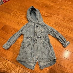 Gap Toddler Girls Super denim Elongated Jacket With Defendo Medium Wash size 5